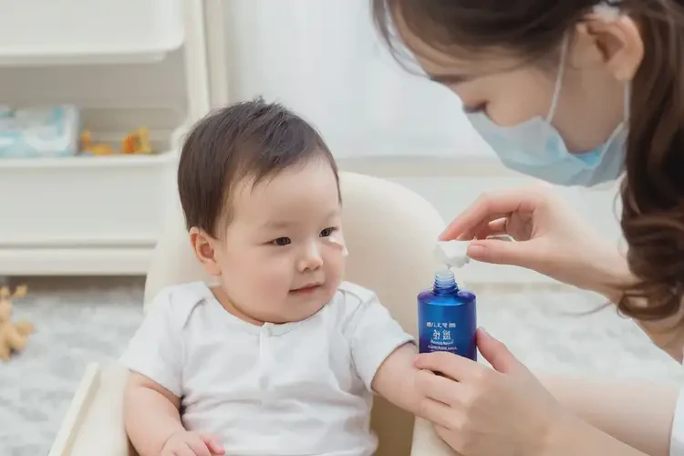 寶寶面部經(jīng)常起濕疹可以治好嗎(圖2)