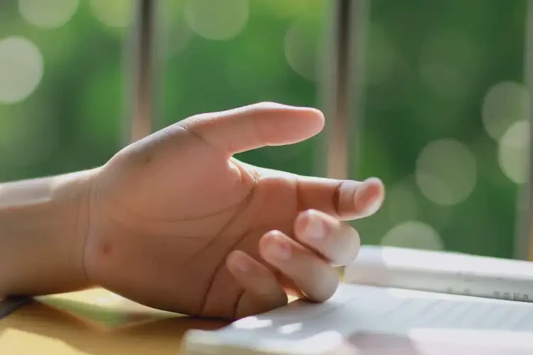 中學生手上起濕疹可不可以根治(圖4)