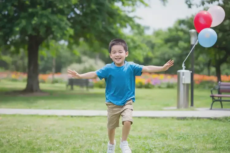 少兒小腿起濕疹可以徹底自愈嗎(圖1)