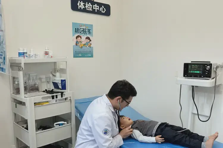 孩子肚子上經(jīng)常起濕疹可以治好嗎(圖4)