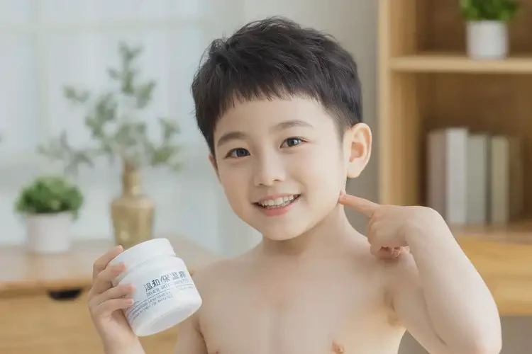 小孩脖子偶爾起濕疹能徹底自愈嗎(圖2)