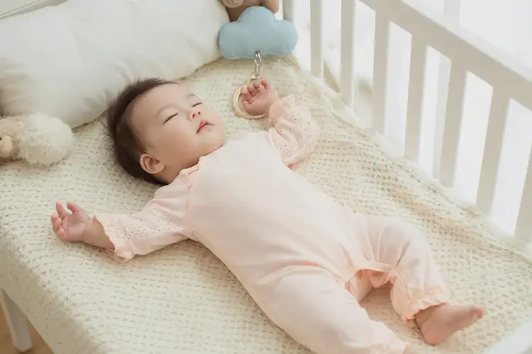 寶寶小腿上容易起濕疹可以治好嗎(圖2)