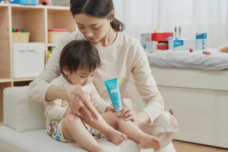 孩子屁股上出現(xiàn)濕疹可以治好嗎(圖2)