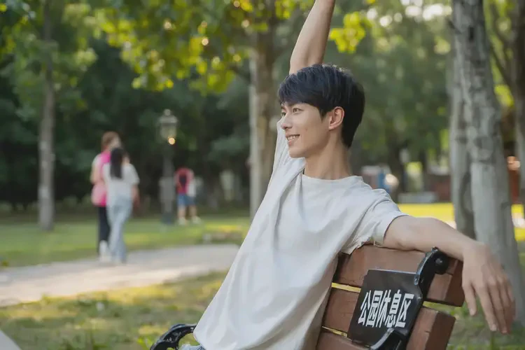 男生四肢經(jīng)常起濕疹可以治好嗎(圖1)