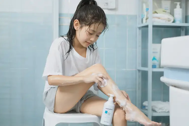 中學(xué)生大腿起濕疹可不可以根治(圖3)