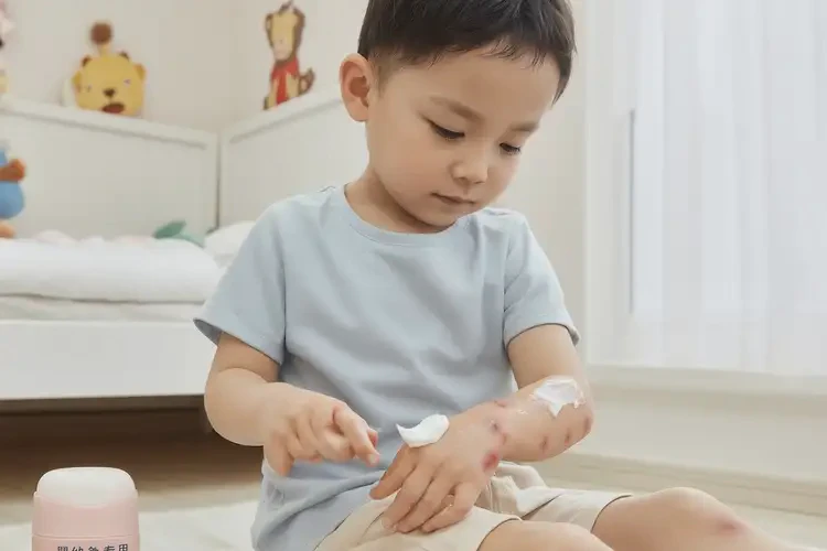 小兒手臂上有濕疹可以治好嗎(圖2)
