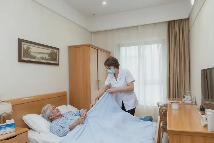 高齡老人屁股容易起濕疹不管它會自己好嗎(圖3)