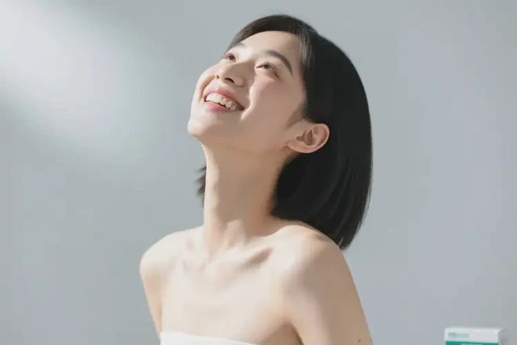 青少年面部偶爾長(zhǎng)濕疹可以治好嗎(圖2)