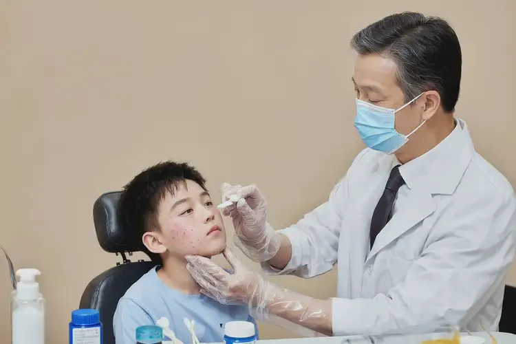 少兒面部經(jīng)常起濕疹可以治好嗎(圖3)