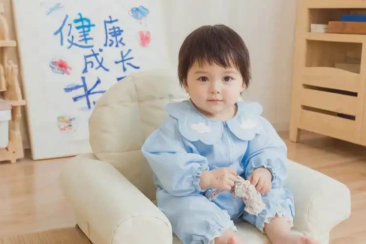 小兒小腿上容易起濕疹可以治好嗎(圖2)