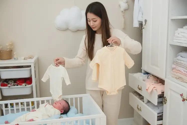 嬰兒身上容易長濕疹可以治好嗎(圖2)