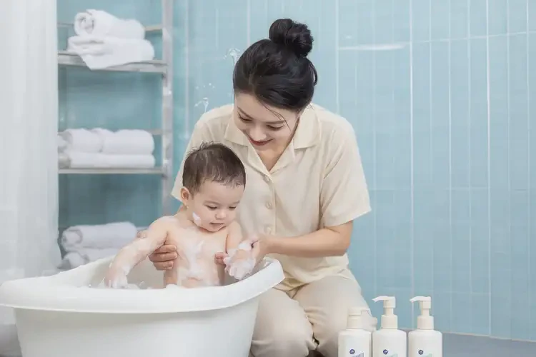 小兒屁股偶爾長濕疹可以治好嗎(圖2)