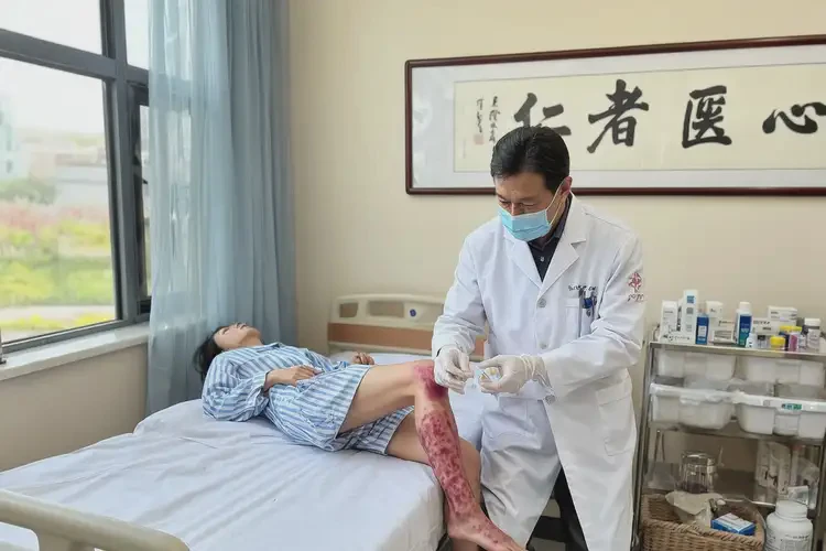 產(chǎn)婦大腿上經(jīng)常起濕疹可以治好嗎(圖3)