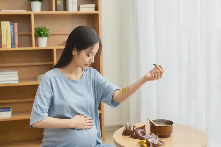 孕婦全身經(jīng)常起濕疹可以治好嗎(圖1)