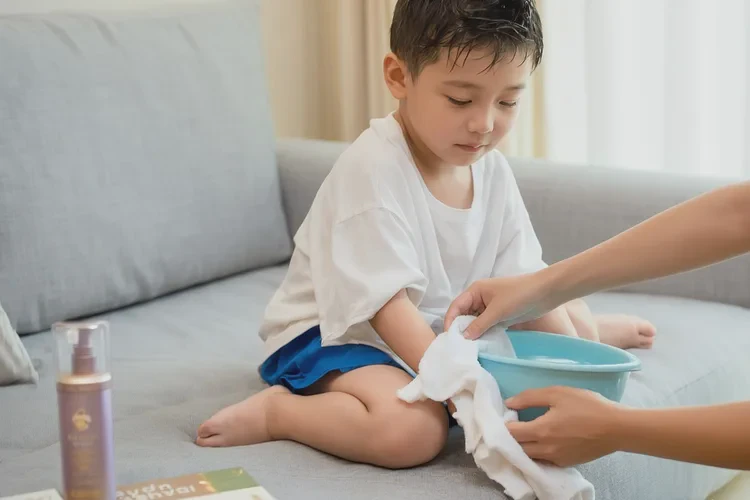 小孩肛周出現(xiàn)濕疹可以治愈嗎(圖1)