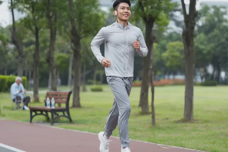 青年人四肢出現(xiàn)濕疹能靠自己自愈嗎(圖3)