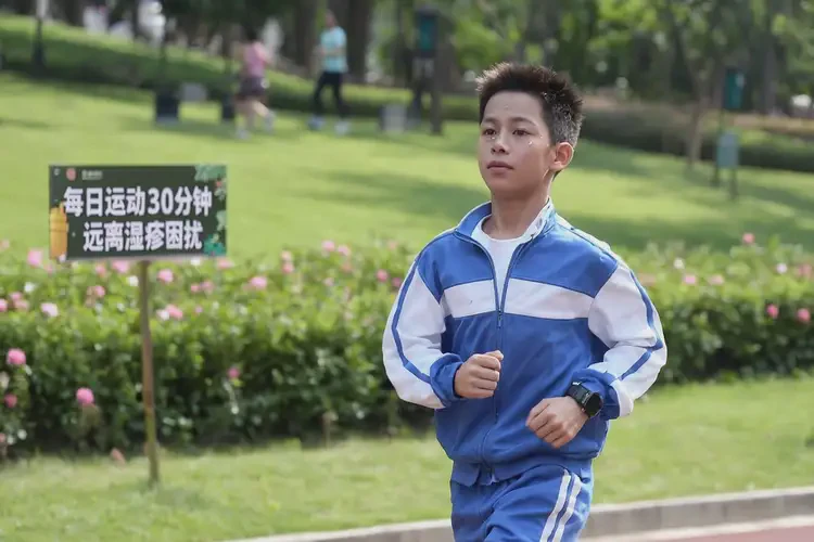 中學生屁股經常起濕疹可以治好嗎(圖1)