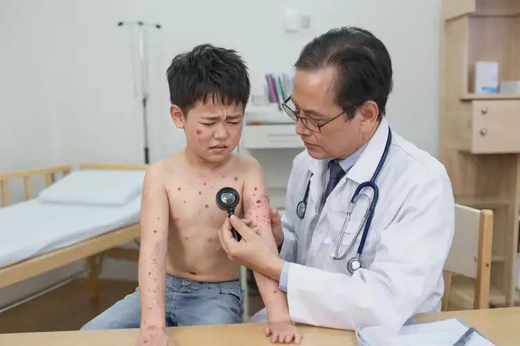 少兒面部經(jīng)常長濕疹可以治好嗎(圖1)