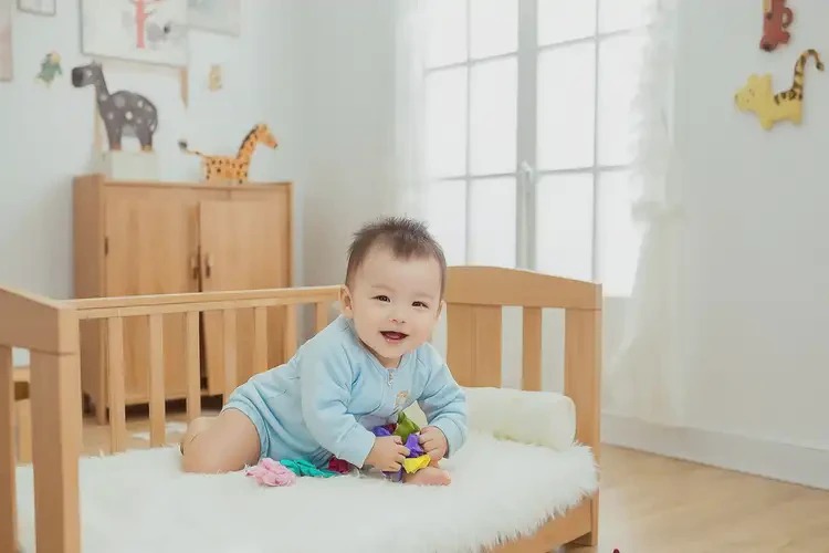 嬰兒大腿容易長(zhǎng)濕疹可以治好嗎(圖1)