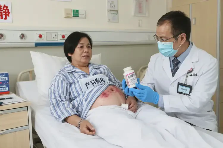 產(chǎn)婦肚子出濕疹可以治好嗎(圖1)