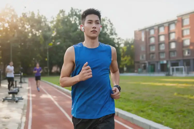 大學(xué)生身上偶爾長(zhǎng)濕疹可不可以根治(圖1)