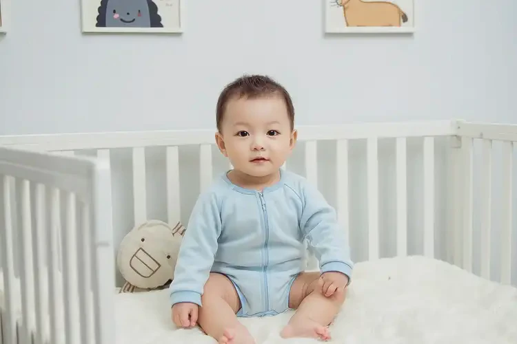 嬰幼兒肚子經(jīng)常長濕疹不管它會自己自愈嗎(圖1)