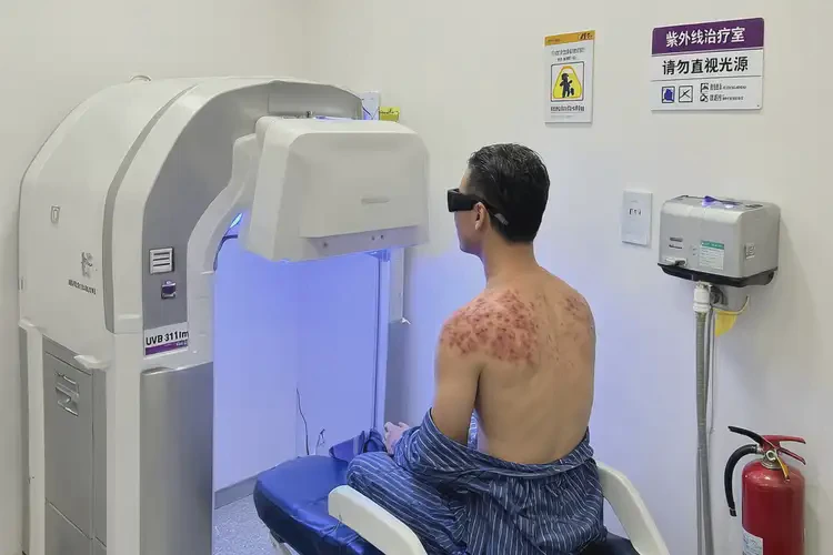 女生身上出現(xiàn)濕疹可以治好嗎(圖1)