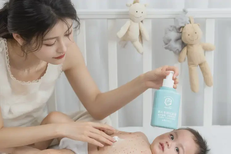 嬰兒身上容易長濕疹可以治好嗎(圖4)