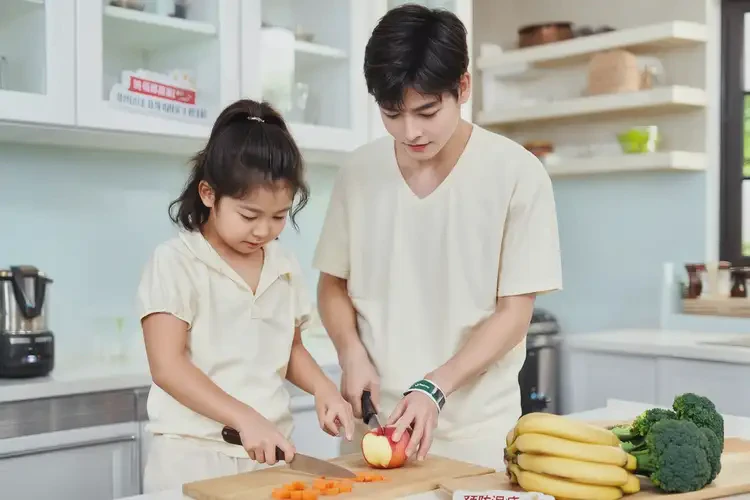 小兒手臂經(jīng)常起濕疹可以治好嗎(圖1)