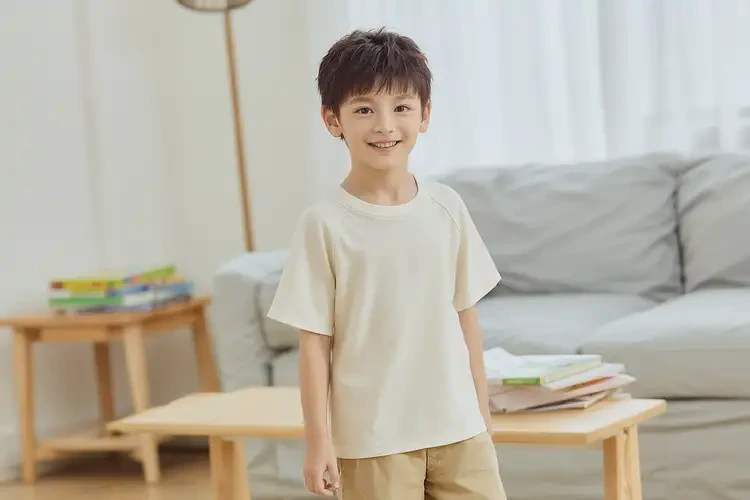 兒童肚子出濕疹不管它會(huì)自己自愈嗎(圖1)