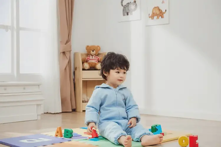 小孩脖子容易長濕疹可以治好嗎(圖2)