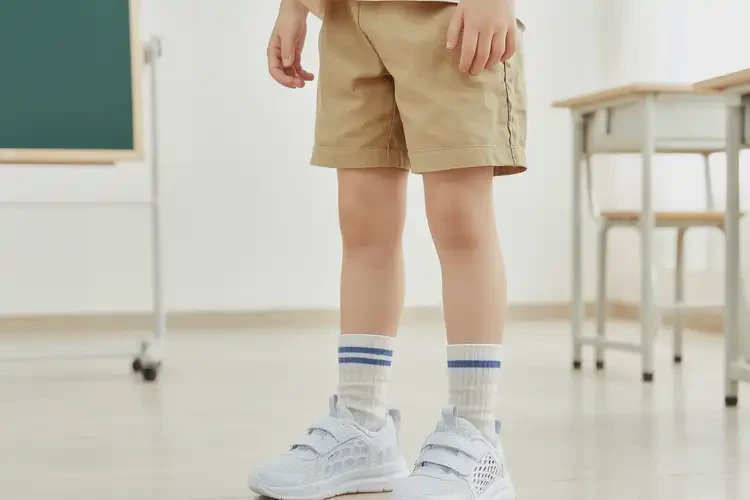 小學(xué)生腳上偶爾長濕疹可不可以根治(圖2)