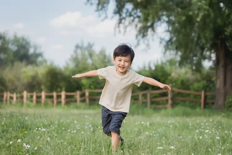 幼兒脖子上容易起濕疹可以治好嗎(圖2)