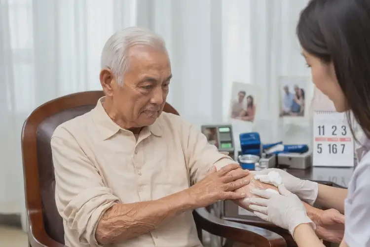 老人手臂經(jīng)常長(zhǎng)濕疹能靠自己自愈嗎(圖3)