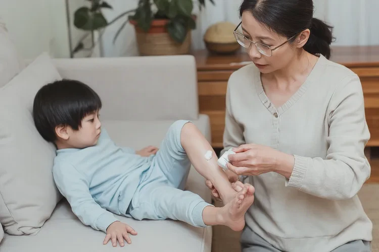 小學(xué)生小腿上起濕疹能靠自己自愈嗎(圖2)