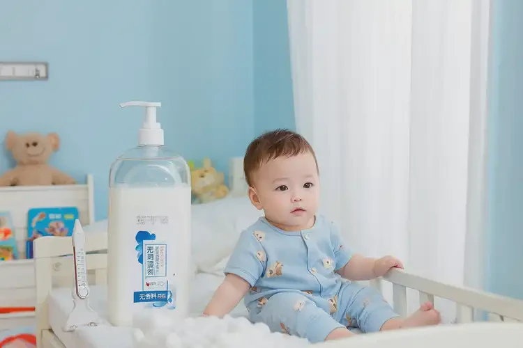 小兒屁股偶爾長濕疹可以治好嗎(圖1)