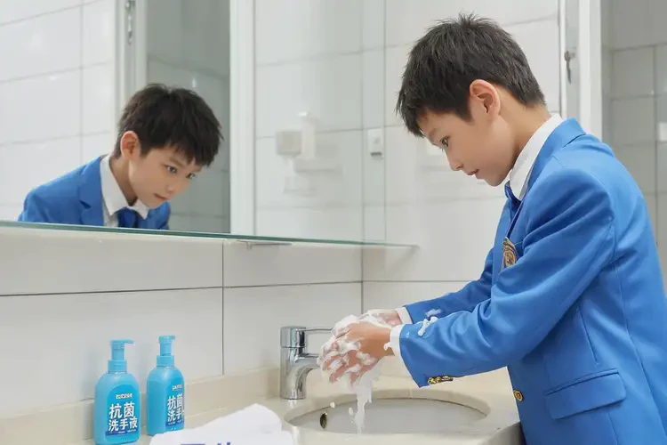 中學生屁股經常起濕疹不管它會自己好嗎(圖1)