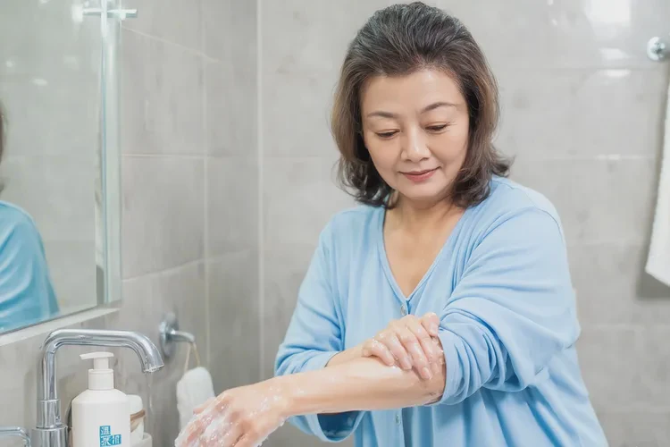 哺乳期媽媽手臂容易長濕疹能靠自己自愈嗎(圖4)