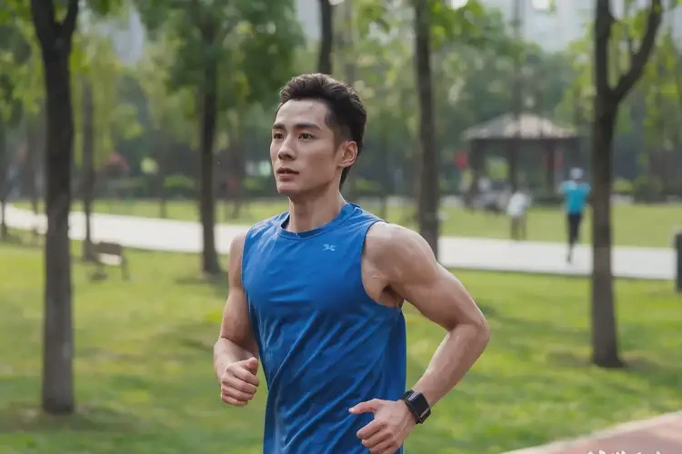 青年人臉上起濕疹能不能徹底自愈(圖1)