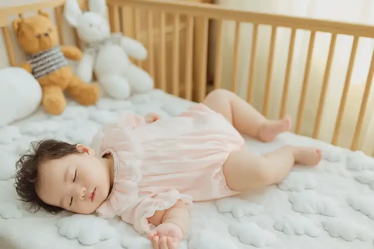 寶寶手上容易起濕疹可以治好嗎(圖1)