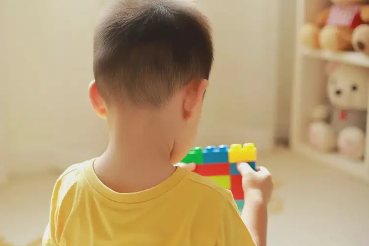 孩子脖子上經(jīng)常長濕疹可以治好嗎(圖2)