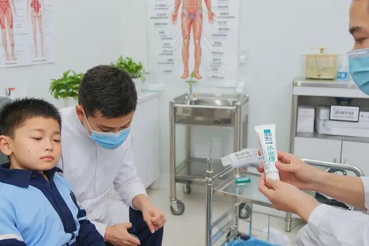 小學(xué)生屁股出濕疹可以徹底自愈嗎(圖3)