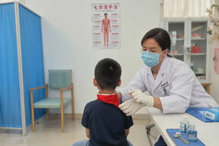 小學(xué)生脖子經(jīng)常長濕疹可不可以徹底自愈(圖3)