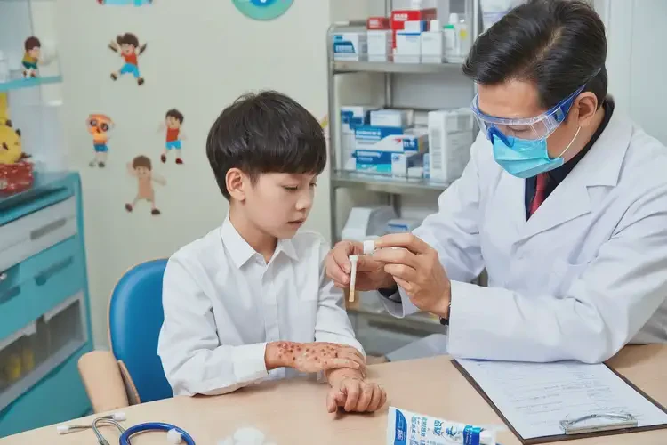 兒童全身有濕疹可以徹底自愈嗎(圖3)