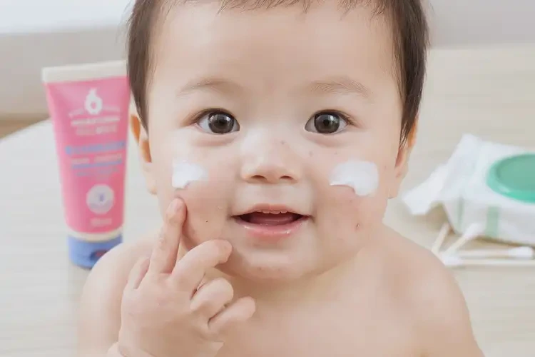 小兒面部經(jīng)常長濕疹可以治好嗎(圖4)