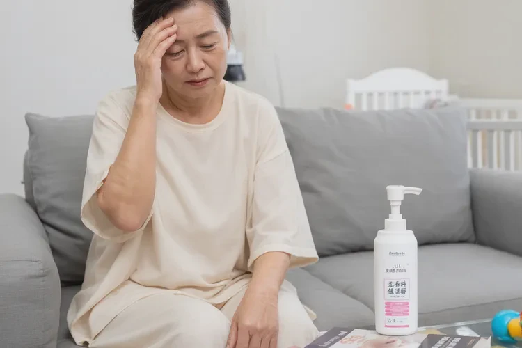 哺乳期媽媽屁股經(jīng)常起濕疹能靠自己自愈嗎(圖1)