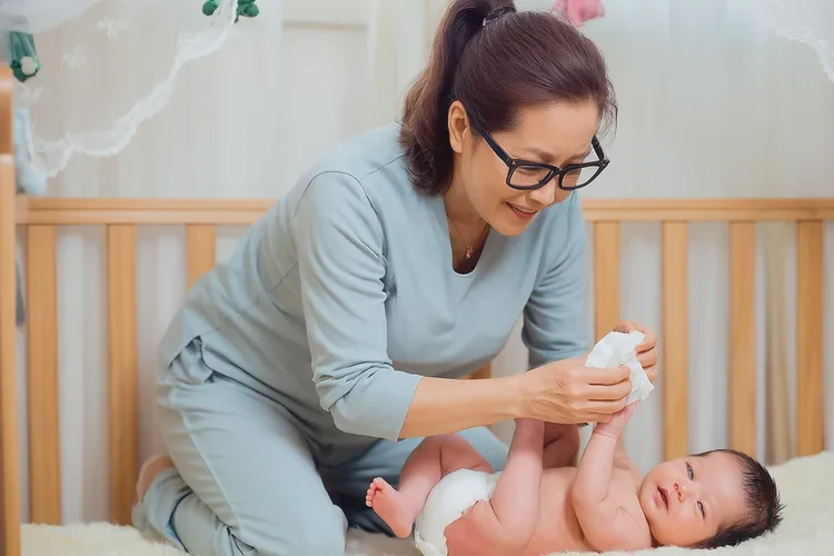 嬰幼兒屁股容易長濕疹可以治愈嗎(圖1)