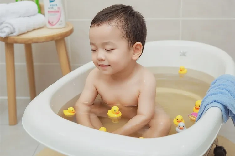 小孩屁股上經(jīng)常起濕疹可以治愈嗎(圖4)