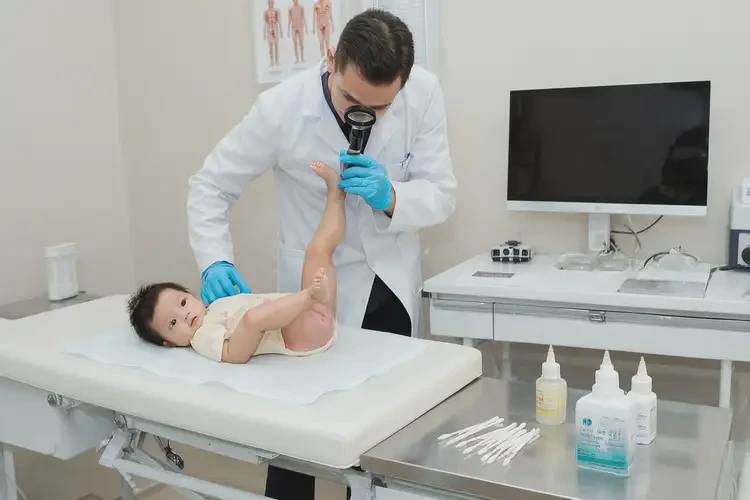 婴幼儿肛周偶尔起湿疹可以治好吗(图2)