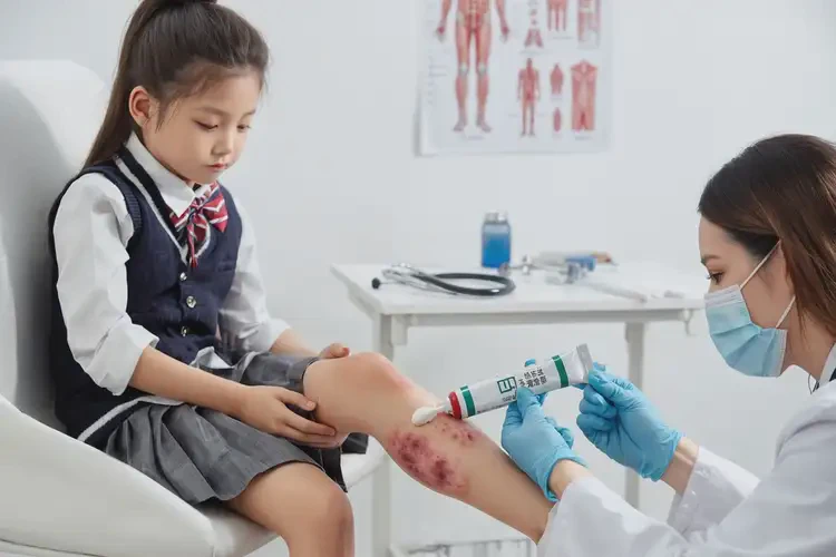 小學(xué)生大腿上容易起濕疹可不可以根治(圖3)